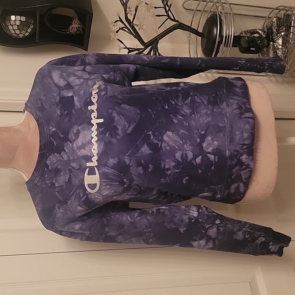 Blue Tie Dye Champion Reverse Weave Crew Neck Cropped Sweatshirt, Size M